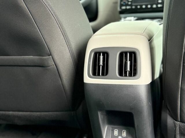 Чорний Хендай Туксон, об'ємом двигуна 1.6 л та пробігом 40 тис. км за 36000 $, фото 6 на Automoto.ua