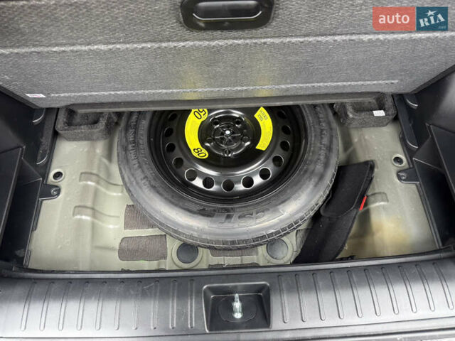 Черный Хендай Туксон, объемом двигателя 2.5 л и пробегом 81 тыс. км за 14900 $, фото 19 на Automoto.ua