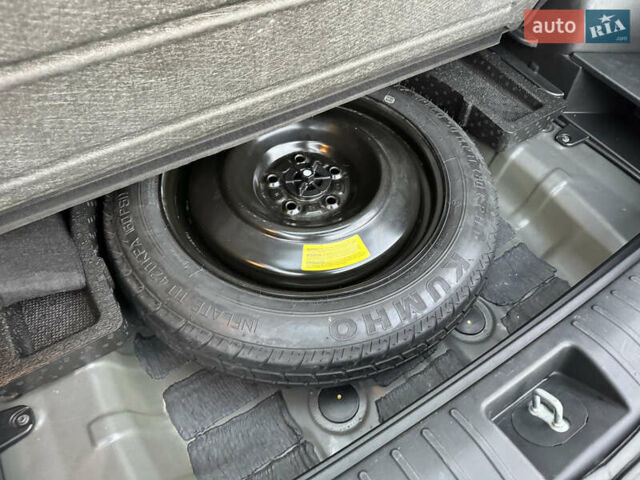 Черный Хендай Туксон, объемом двигателя 2.5 л и пробегом 48 тыс. км за 24000 $, фото 34 на Automoto.ua