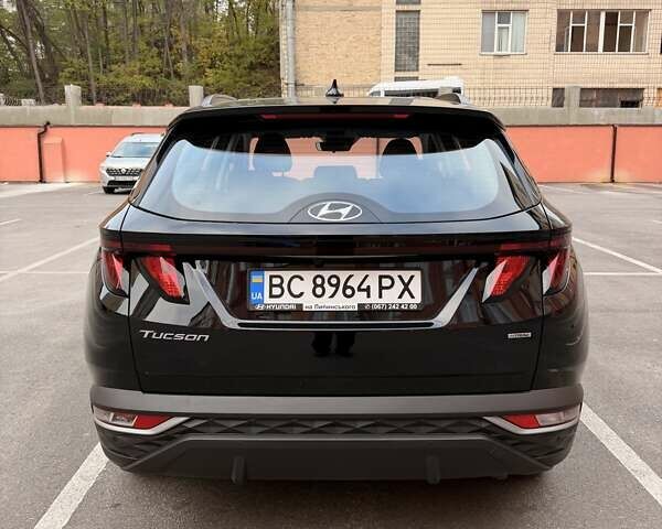 Чорний Хендай Туксон, об'ємом двигуна 2 л та пробігом 20 тис. км за 25600 $, фото 2 на Automoto.ua