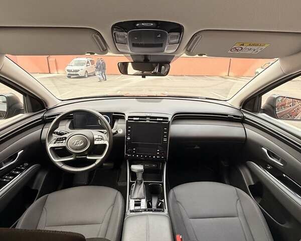 Чорний Хендай Туксон, об'ємом двигуна 2 л та пробігом 20 тис. км за 25600 $, фото 4 на Automoto.ua