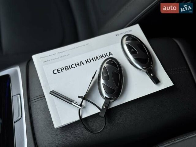 Черный Хендай Туксон, объемом двигателя 2 л и пробегом 55 тыс. км за 33900 $, фото 100 на Automoto.ua