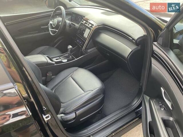 Черный Хендай Туксон, объемом двигателя 2.5 л и пробегом 13 тыс. км за 29000 $, фото 1 на Automoto.ua