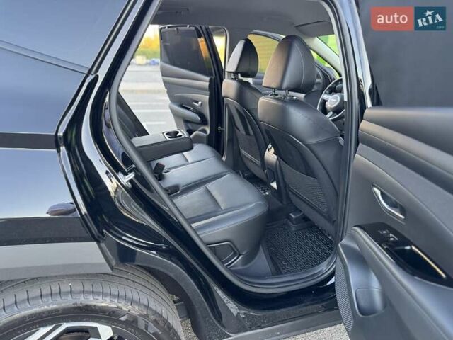 Черный Хендай Туксон, объемом двигателя 2 л и пробегом 55 тыс. км за 33900 $, фото 44 на Automoto.ua
