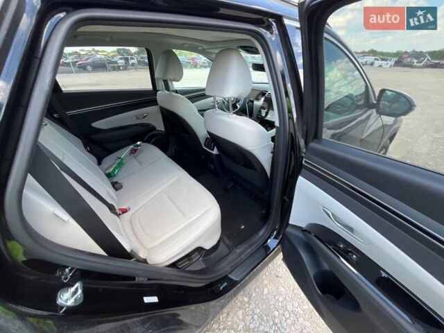 Чорний Хендай Туксон, об'ємом двигуна 1.6 л та пробігом 42 тис. км за 19700 $, фото 6 на Automoto.ua