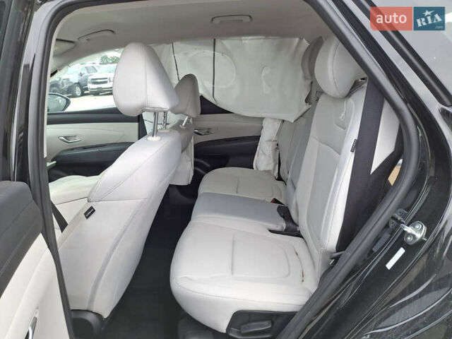 Чорний Хендай Туксон, об'ємом двигуна 2.5 л та пробігом 7 тис. км за 28000 $, фото 16 на Automoto.ua