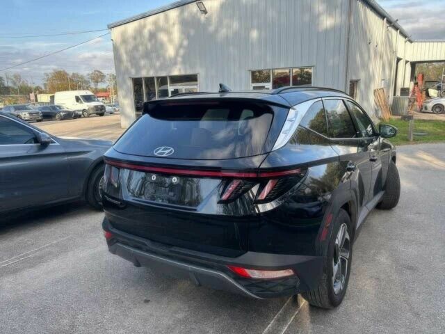 Черный Хендай Туксон, объемом двигателя 2.5 л и пробегом 22 тыс. км за 14800 $, фото 2 на Automoto.ua