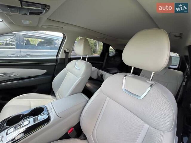 Чорний Хендай Туксон, об'ємом двигуна 1.6 л та пробігом 42 тис. км за 19700 $, фото 3 на Automoto.ua