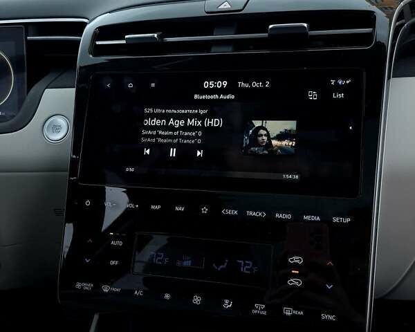 Черный Хендай Туксон, объемом двигателя 1.6 л и пробегом 37 тыс. км за 40000 $, фото 3 на Automoto.ua