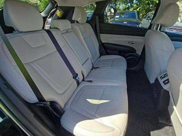 Черный Хендай Туксон, объемом двигателя 0 л и пробегом 10 тыс. км за 26400 $, фото 7 на Automoto.ua