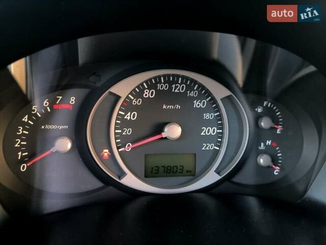 Коричневый Хендай Туксон, объемом двигателя 2 л и пробегом 137 тыс. км за 7500 $, фото 11 на Automoto.ua