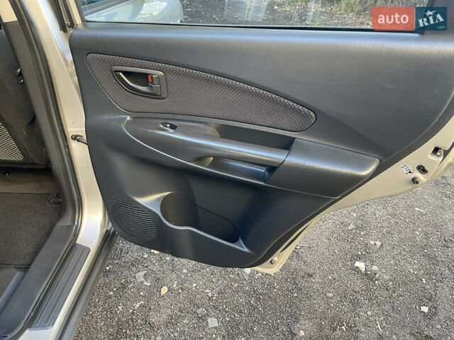 Коричневый Хендай Туксон, объемом двигателя 0 л и пробегом 200 тыс. км за 7150 $, фото 16 на Automoto.ua