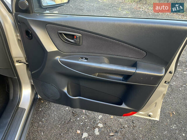 Коричневый Хендай Туксон, объемом двигателя 0 л и пробегом 200 тыс. км за 7150 $, фото 20 на Automoto.ua