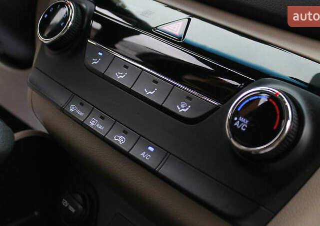 Коричневый Хендай Туксон, объемом двигателя 1.59 л и пробегом 127 тыс. км за 14400 $, фото 12 на Automoto.ua