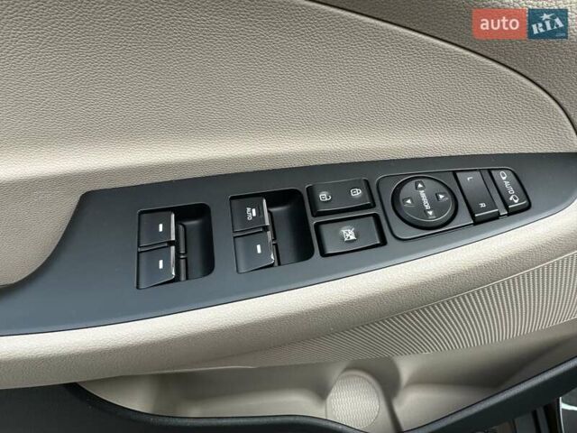 Коричневый Хендай Туксон, объемом двигателя 2 л и пробегом 100 тыс. км за 23500 $, фото 49 на Automoto.ua