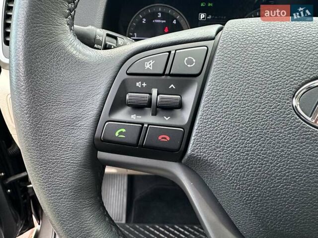 Коричневый Хендай Туксон, объемом двигателя 2 л и пробегом 100 тыс. км за 23500 $, фото 40 на Automoto.ua