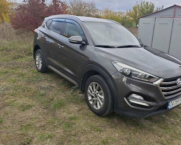 Коричневый Хендай Туксон, объемом двигателя 2 л и пробегом 205 тыс. км за 17200 $, фото 10 на Automoto.ua