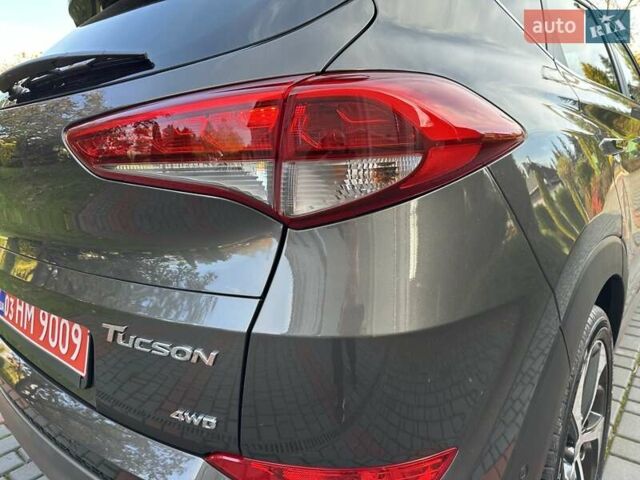 Коричневый Хендай Туксон, объемом двигателя 2 л и пробегом 100 тыс. км за 23500 $, фото 94 на Automoto.ua