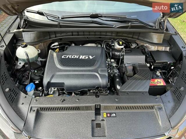 Коричневый Хендай Туксон, объемом двигателя 2 л и пробегом 100 тыс. км за 23500 $, фото 99 на Automoto.ua