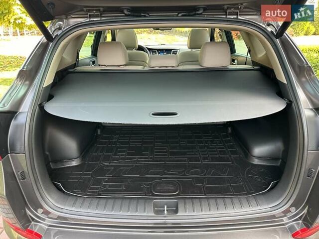 Коричневый Хендай Туксон, объемом двигателя 2 л и пробегом 100 тыс. км за 23500 $, фото 74 на Automoto.ua