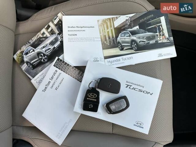 Коричневый Хендай Туксон, объемом двигателя 2 л и пробегом 100 тыс. км за 23500 $, фото 107 на Automoto.ua