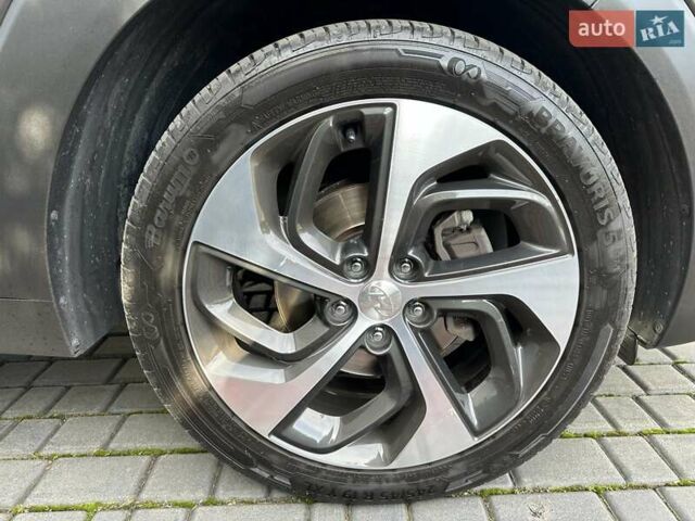 Коричневый Хендай Туксон, объемом двигателя 2 л и пробегом 100 тыс. км за 23500 $, фото 83 на Automoto.ua