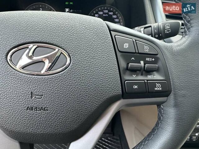 Коричневый Хендай Туксон, объемом двигателя 2 л и пробегом 100 тыс. км за 23500 $, фото 39 на Automoto.ua