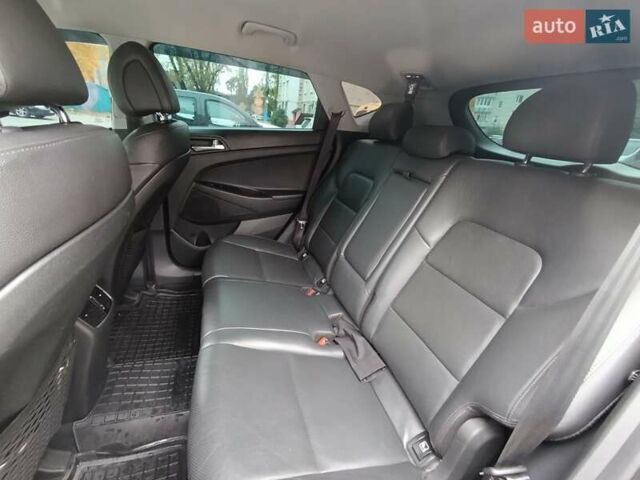 Хендай Туксон 2017 у Чернігові на Automoto.ua Коричневий Хендай Туксон, об'ємом двигуна 2 л та пробігом 104 тис. км за 21500 $, фото 12 на Automoto.ua