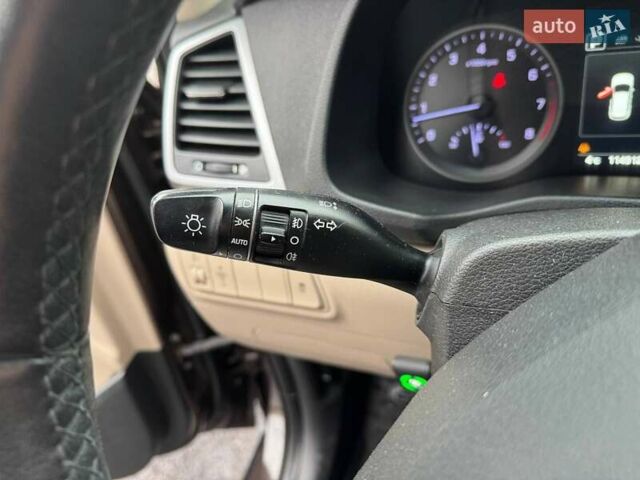 Коричневый Хендай Туксон, объемом двигателя 2 л и пробегом 115 тыс. км за 20990 $, фото 17 на Automoto.ua