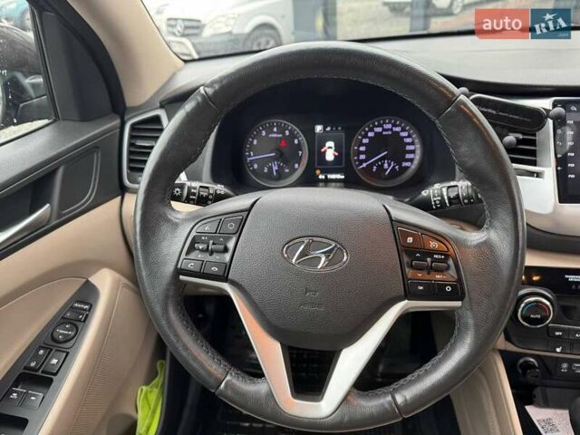 Коричневый Хендай Туксон, объемом двигателя 2 л и пробегом 115 тыс. км за 20990 $, фото 14 на Automoto.ua