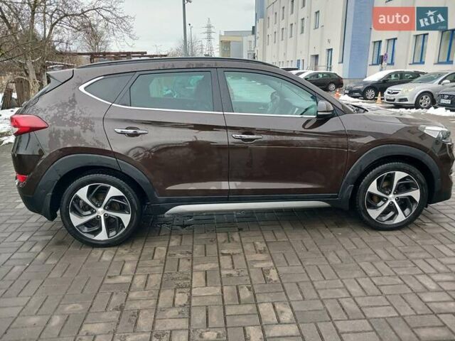Коричневий Хендай Туксон, об'ємом двигуна 1.6 л та пробігом 135 тис. км за 16246 $, фото 6 на Automoto.ua