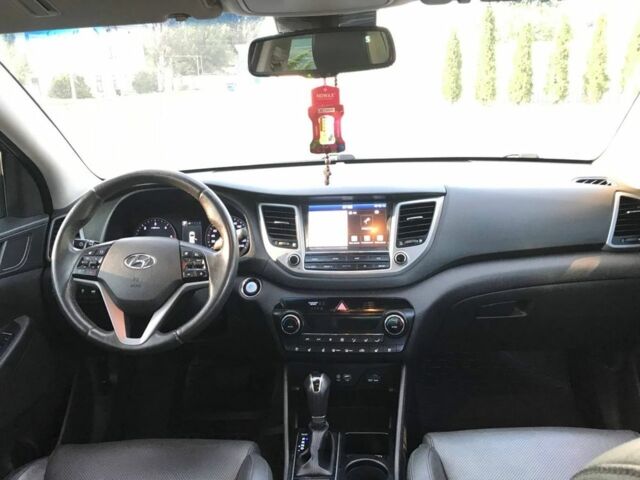 Коричневый Хендай Туксон, объемом двигателя 0 л и пробегом 88 тыс. км за 21900 $, фото 6 на Automoto.ua