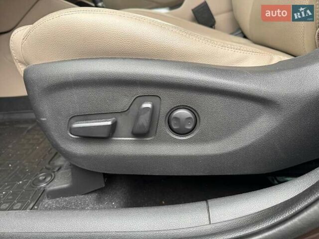 Коричневый Хендай Туксон, объемом двигателя 2 л и пробегом 115 тыс. км за 20990 $, фото 27 на Automoto.ua