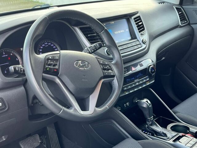 Хендай Туксон 2017 в Дрогобыче на Automoto.ua Коричневый Хендай Туксон, объемом двигателя 1.7 л и пробегом 174 тыс. км за 16800 $, фото 16 на Automoto.ua