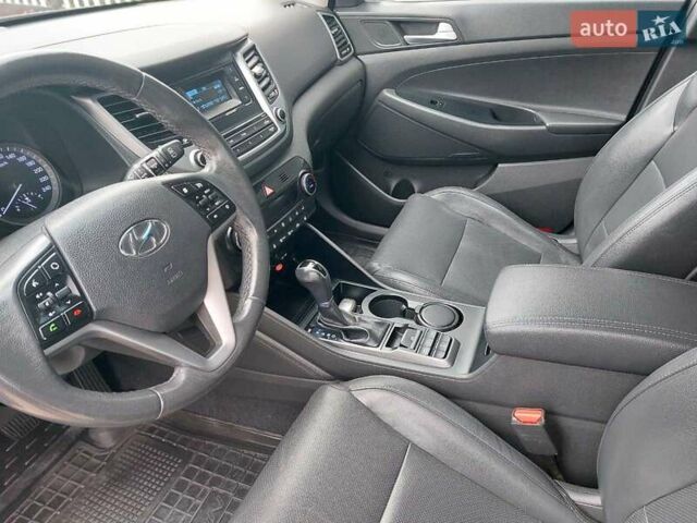 Коричневий Хендай Туксон, об'ємом двигуна 2 л та пробігом 87 тис. км за 19300 $, фото 35 на Automoto.ua