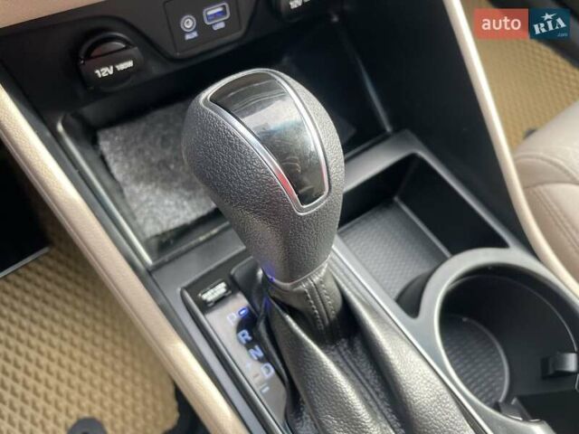 Коричневый Хендай Туксон, объемом двигателя 2 л и пробегом 115 тыс. км за 14200 $, фото 29 на Automoto.ua