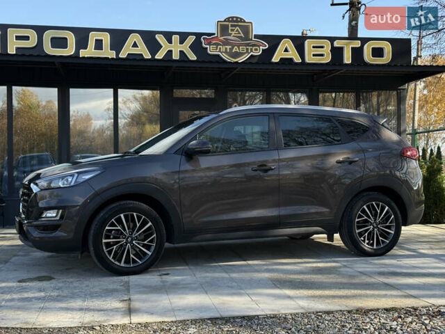 Коричневий Хендай Туксон, об'ємом двигуна 1.6 л та пробігом 132 тис. км за 22300 $, фото 1 на Automoto.ua