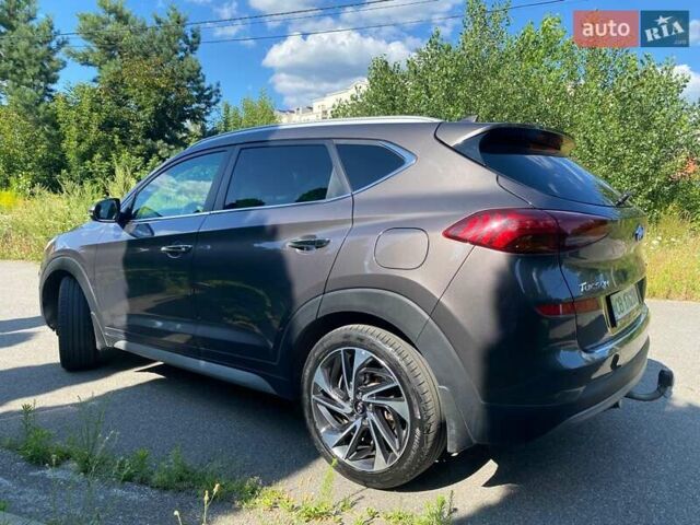 Коричневый Хендай Туксон, объемом двигателя 2 л и пробегом 93 тыс. км за 27750 $, фото 6 на Automoto.ua