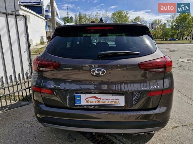 Коричневый Хендай Туксон, объемом двигателя 2 л и пробегом 127 тыс. км за 24999 $, фото 5 на Automoto.ua