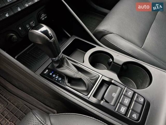 Коричневый Хендай Туксон, объемом двигателя 2 л и пробегом 127 тыс. км за 24999 $, фото 28 на Automoto.ua