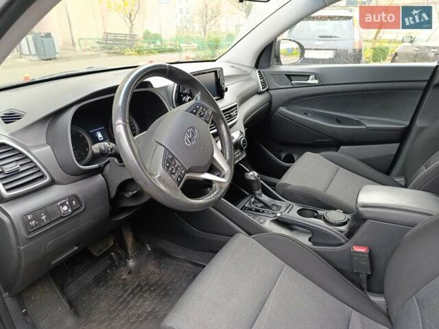 Коричневый Хендай Туксон, объемом двигателя 2 л и пробегом 132 тыс. км за 16500 $, фото 13 на Automoto.ua