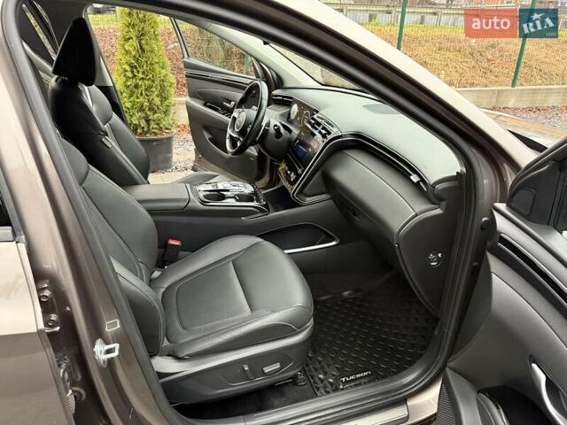 Коричневый Хендай Туксон, объемом двигателя 1.6 л и пробегом 22 тыс. км за 29900 $, фото 42 на Automoto.ua