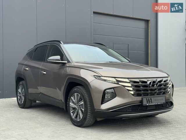 Коричневий Хендай Туксон, об'ємом двигуна 1.6 л та пробігом 101 тис. км за 29900 $, фото 2 на Automoto.ua