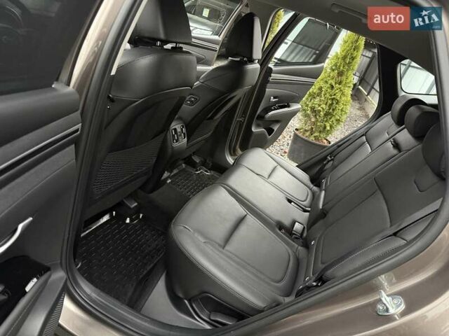 Коричневый Хендай Туксон, объемом двигателя 1.6 л и пробегом 22 тыс. км за 29900 $, фото 48 на Automoto.ua