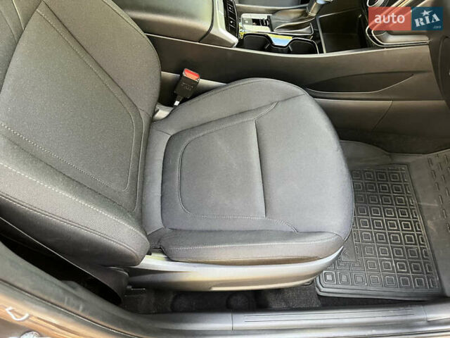 Хендай Туксон 2021 у Дніпро (Дніпропетровську) на Automoto.ua Коричневий Хендай Туксон, об'ємом двигуна 2 л та пробігом 30 тис. км за 23900 $, фото 21 на Automoto.ua