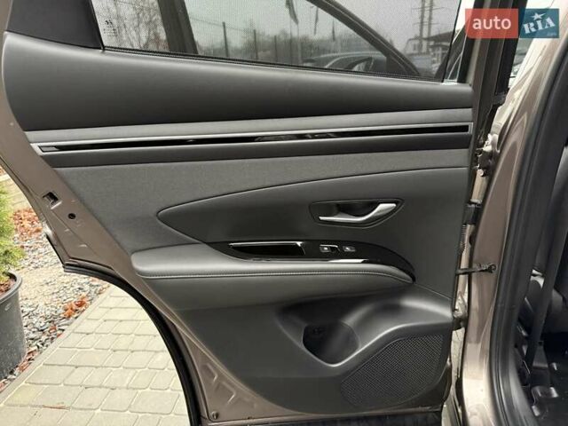 Коричневый Хендай Туксон, объемом двигателя 1.6 л и пробегом 22 тыс. км за 29900 $, фото 82 на Automoto.ua