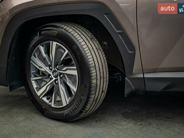 Коричневый Хендай Туксон, объемом двигателя 1.6 л и пробегом 55 тыс. км за 32877 $, фото 8 на Automoto.ua