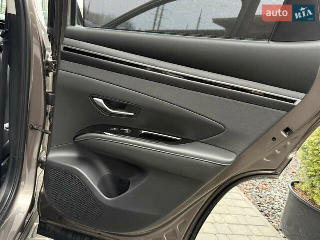 Коричневый Хендай Туксон, объемом двигателя 1.6 л и пробегом 22 тыс. км за 29900 $, фото 84 на Automoto.ua