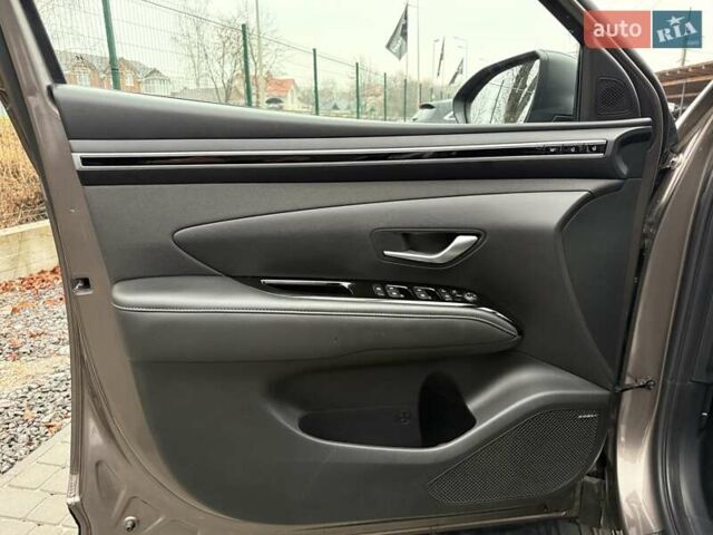 Коричневый Хендай Туксон, объемом двигателя 1.6 л и пробегом 22 тыс. км за 29900 $, фото 79 на Automoto.ua