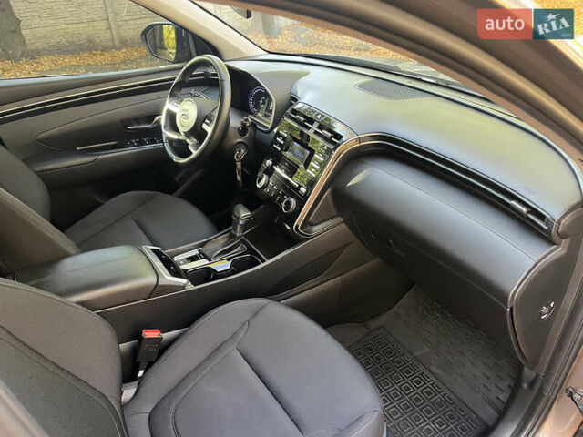 Хендай Туксон 2021 у Дніпро (Дніпропетровську) на Automoto.ua Коричневий Хендай Туксон, об'ємом двигуна 2 л та пробігом 30 тис. км за 23900 $, фото 16 на Automoto.ua